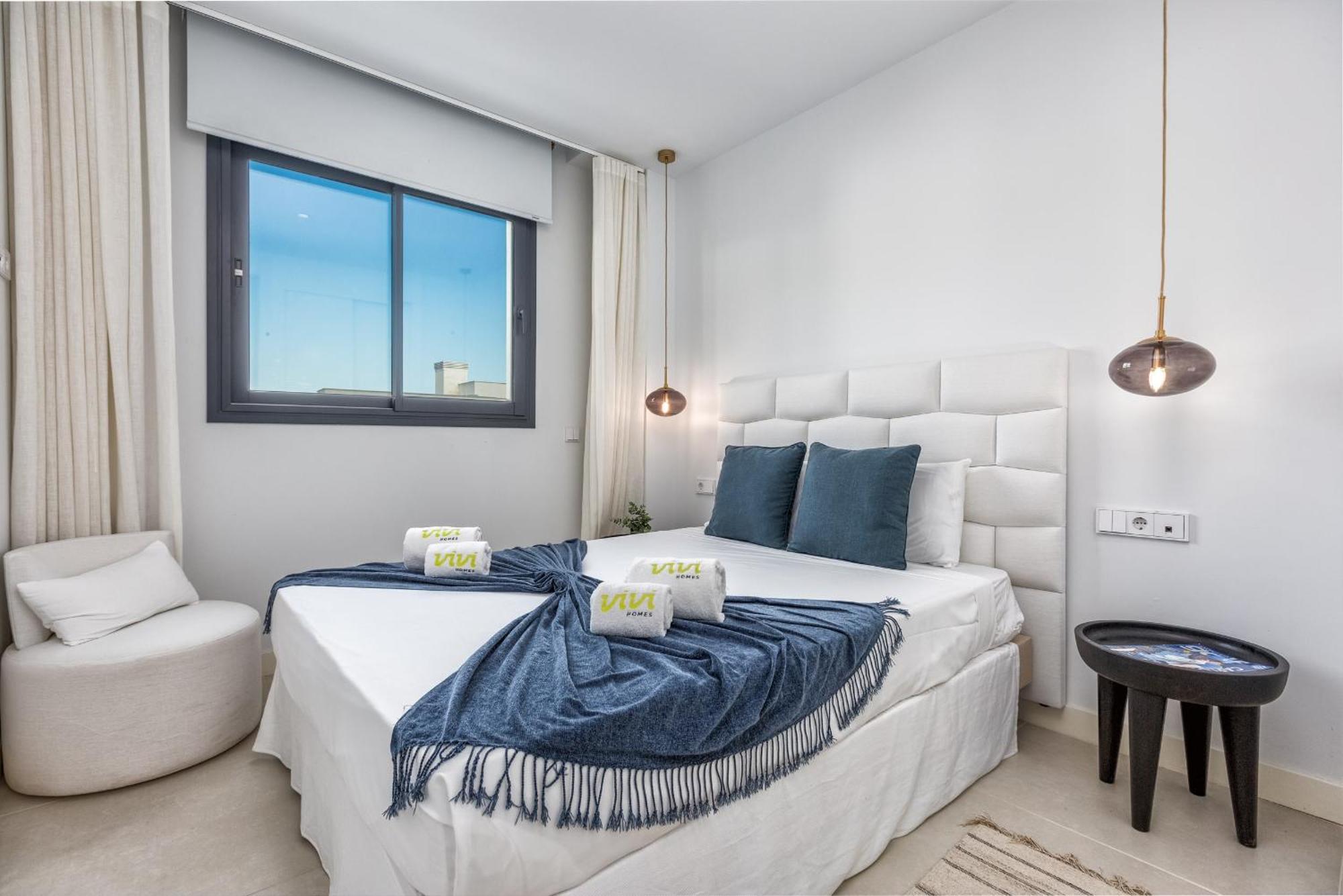Huoneisto Vivi Homes - Terra Higueron Luxury, Terrace & Pool *
