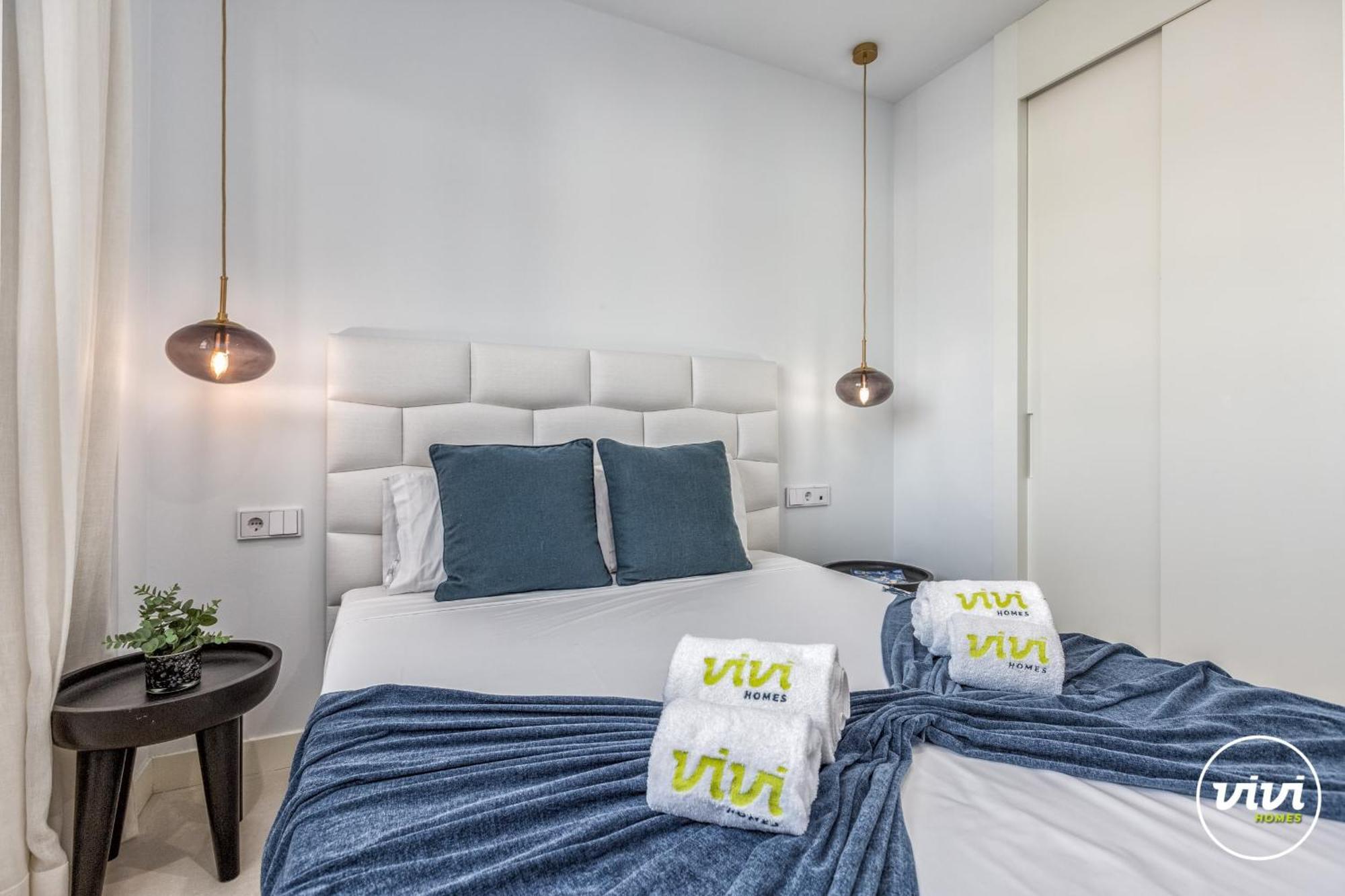 Vivi Homes - Terra Higueron Luxury, Terrace & Pool Huoneisto Fuengirola