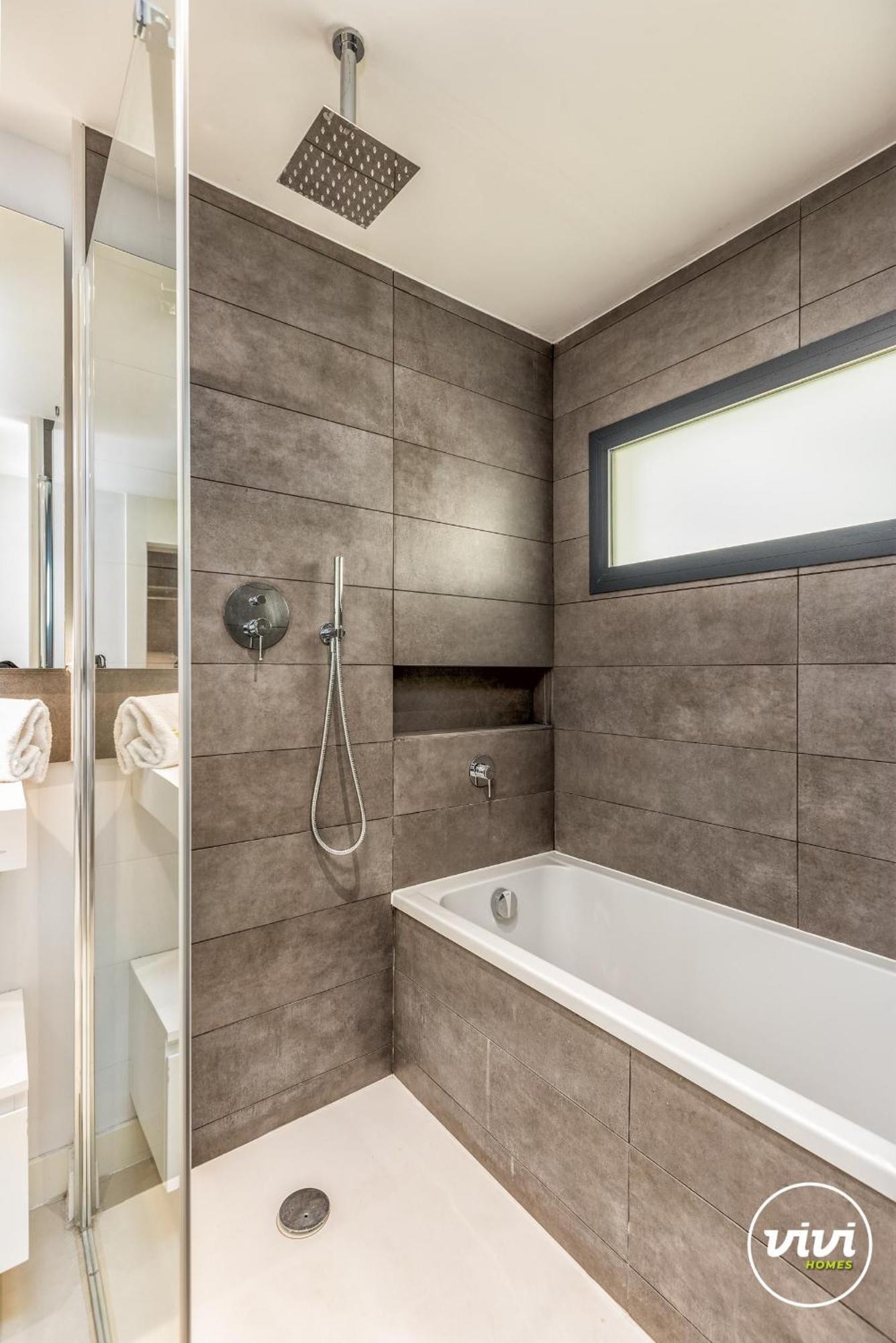 Vivi Homes - Terra Higueron Luxury, Terrace & Pool Huoneisto