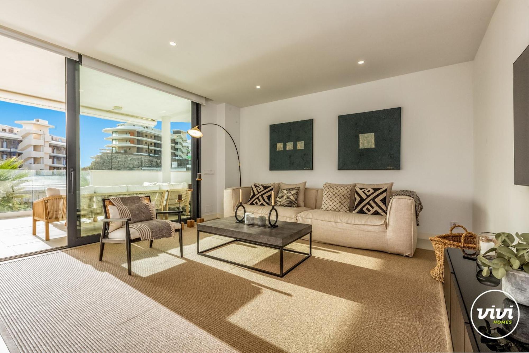 Apartment Vivi Homes - Terra Higueron Luxury, Terrace & Pool